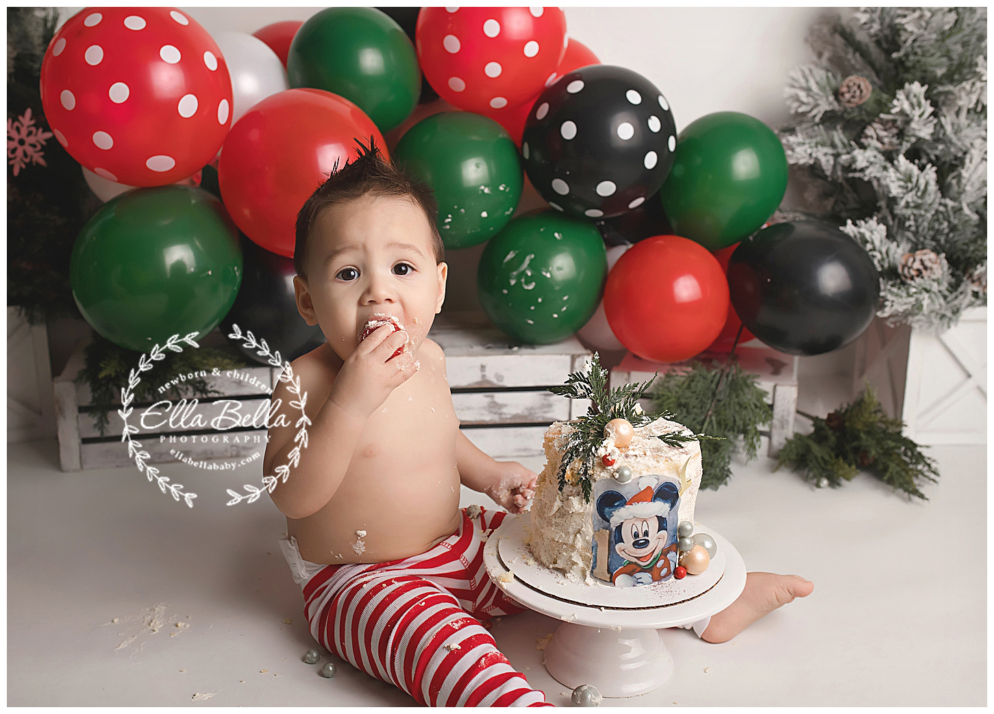 Santa Mickey San Antonio One Year Cake Smash Photographer Ella